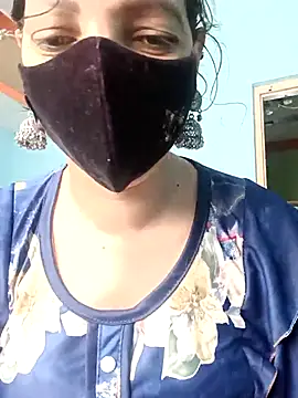 Priyaa_telugu webcam