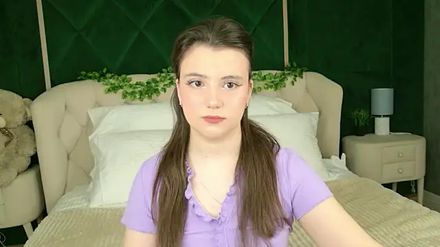 Pauline_Heaven webcam