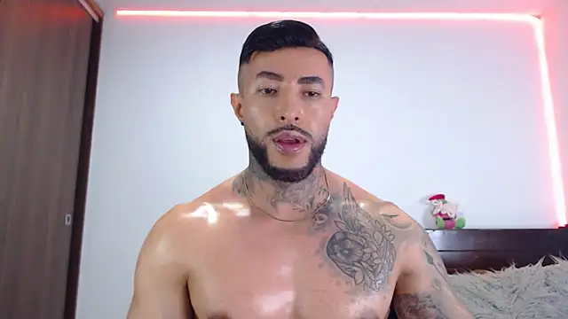 andrea_de_lucaa webcam