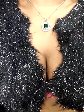 hotty_kavita (F young) - 1 minute Lush control pussy Soh last tip