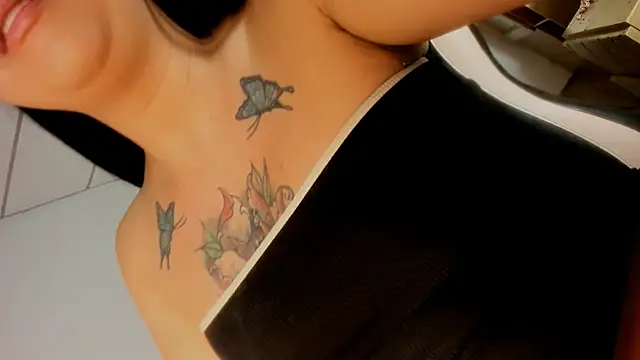 Alexamonstercocktsx webcam