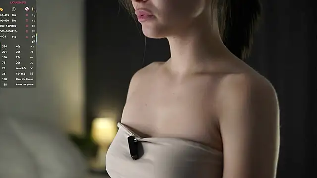 lettyslovacek (F teen) - Squeezing  chest under top