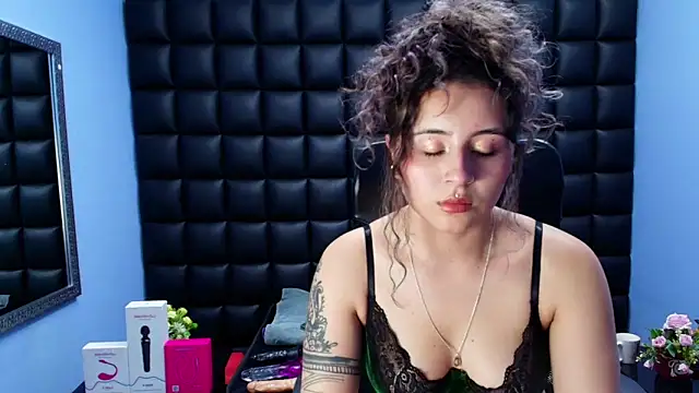 celeste_blue69 (F teen) - Delicious blowjob + saliva