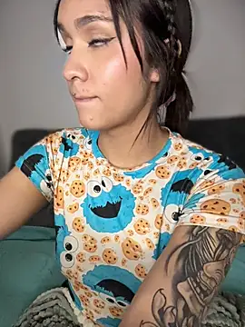 Isabella-Teen webcam