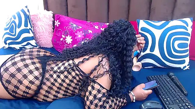 AfricanQueenxx40 webcam