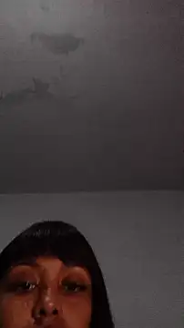 indiazinhabella27 webcam