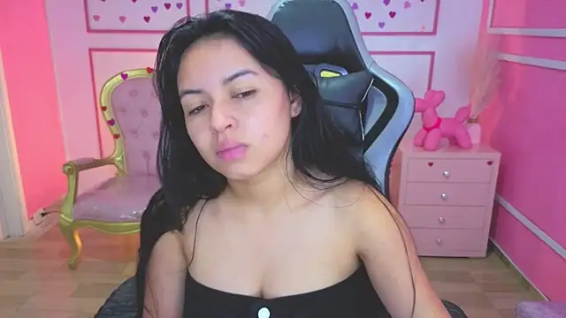 julietha_dior_t webcam