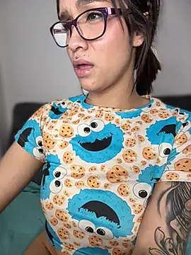 Isabella-Teen webcam