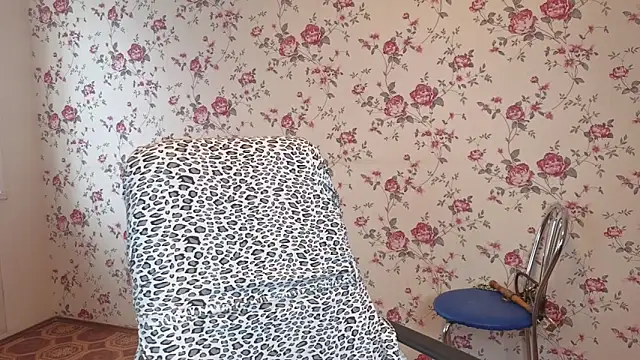 Maya_Mayflower webcam