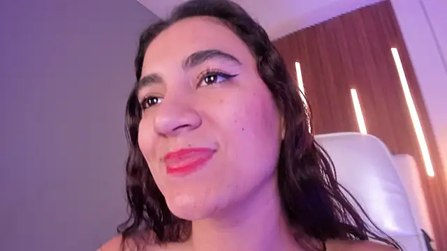 gabrielaastone - GabrielaaStone's free webcam