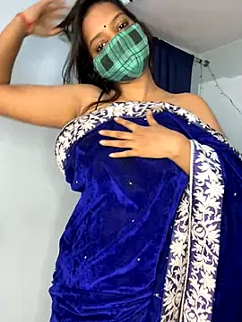 Webcam Model (Cute_Marina)  is live.Free join now!