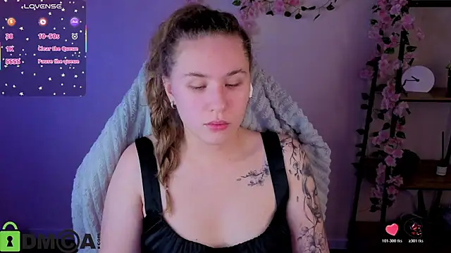 Elsie_Cutties webcam