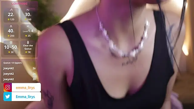 emma_lirys (F teen) - Finger play in pussy