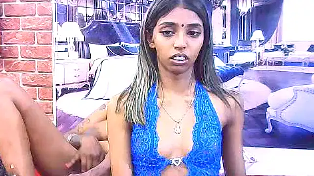 IndianSexySlender webcam