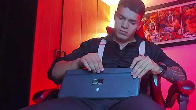 ALPHA_DOMINUS_ webcam