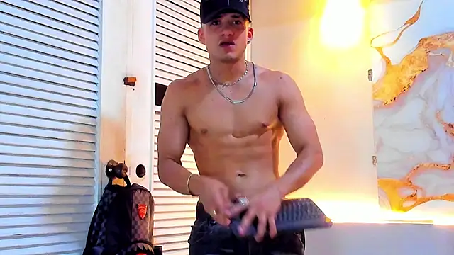 daniscot (Ask my age) - naked full💦