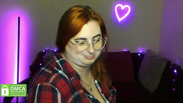 Alicia_love00 webcam