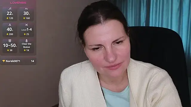 Mirabelle_Velvet webcam