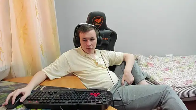 iliaskrislove webcam