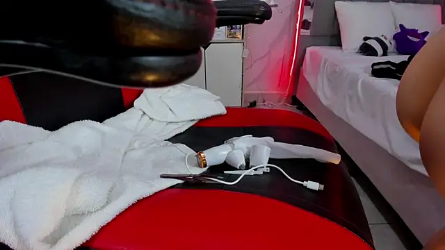 hannasexyy (Ask my age) - gift for you