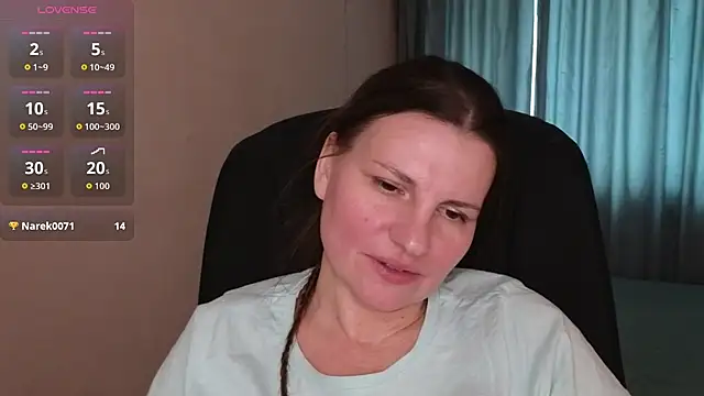 Mirabelle_Velvet webcam