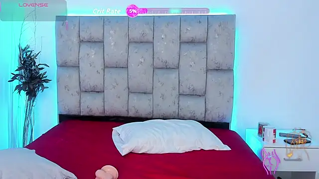 SweetAndSinful webcam