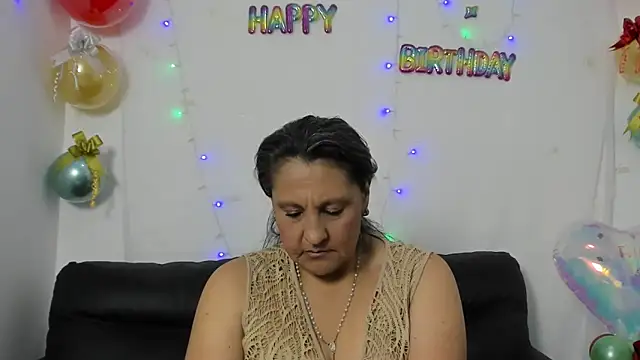 merlyna_goldens webcam