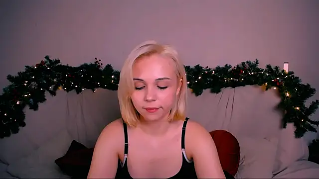 ElenaMonroe webcam