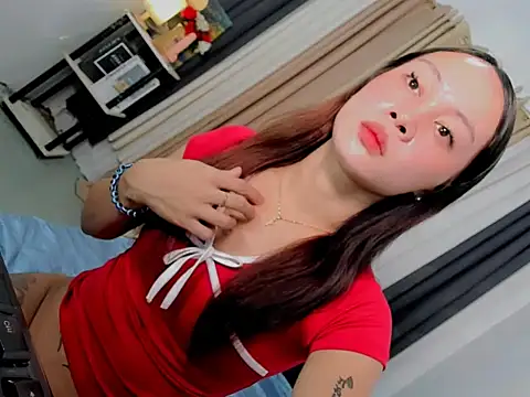 Ur_fav_bhellatrix webcam