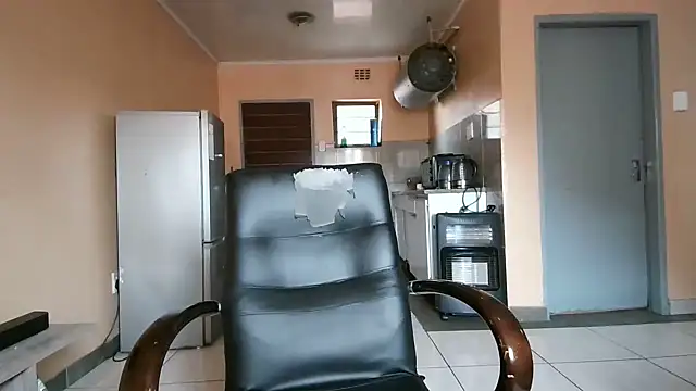 BusybooobsXXX3 webcam