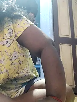 divyatamil143 webcam