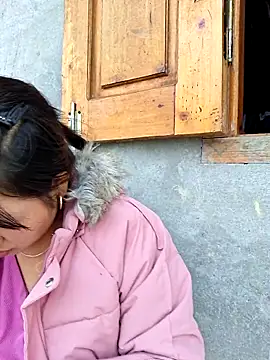 diamond-- - Diamond--'s free webcam - UK Sex Cams