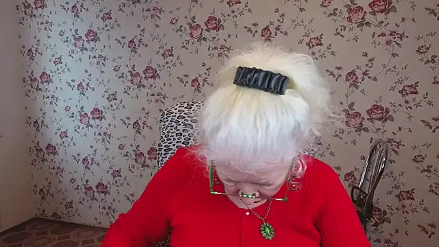 Maya_Mayflower webcam