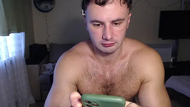 muscle_uncut webcam