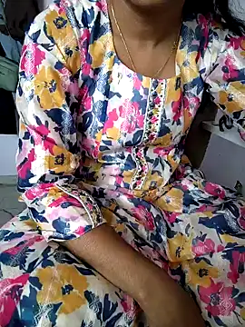 Live sex cam of Cute-Telugu-Teacher