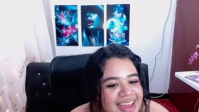 oliviia_cute webcam
