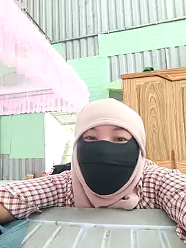 anyamom (F milf) - Cởi quần em ra