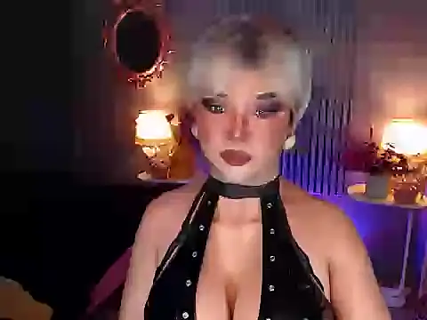 QueenCelesteMonroe webcam