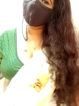 tamil_Vennila webcam