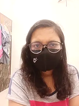 Mahira_sharma01 webcam