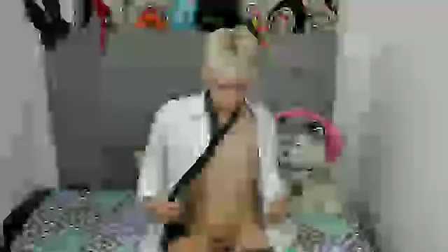 forbidden_kisses webcam