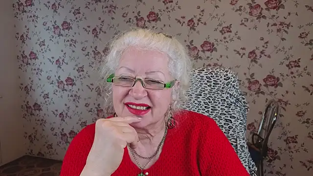 Maya_Mayflower webcam