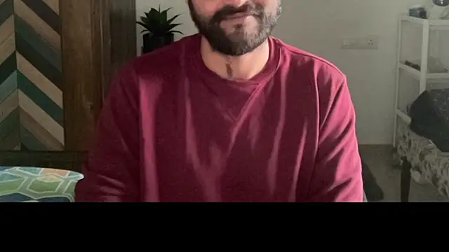 MakeMeAwareAah webcam