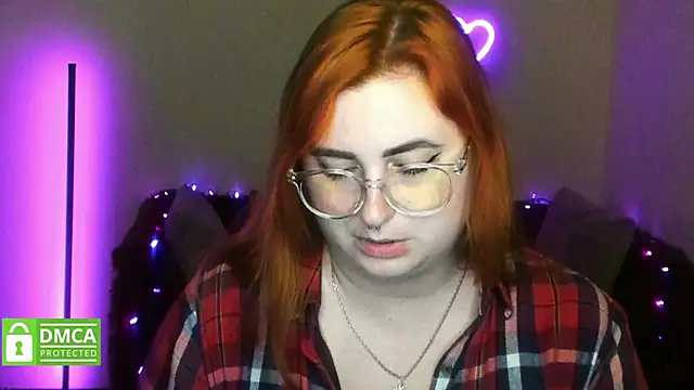 Alicia_love00 webcam