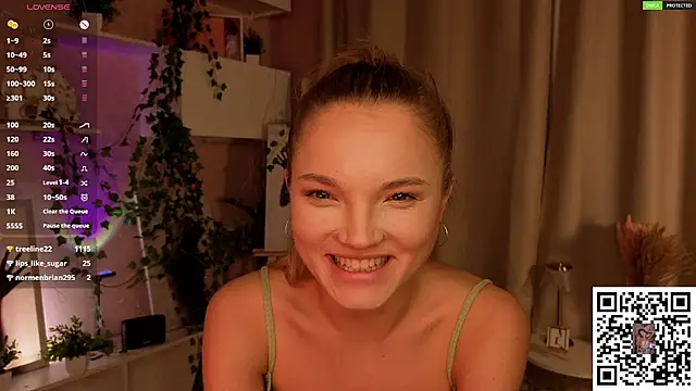 JulieLupo webcam