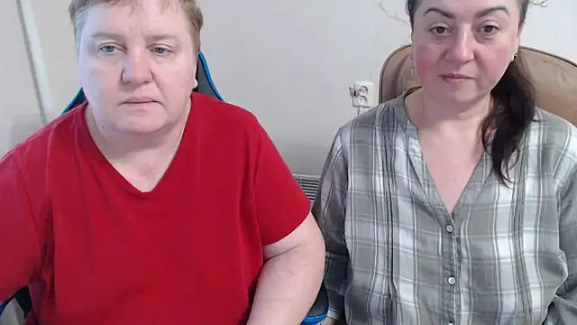 Bertie_Adeline webcam