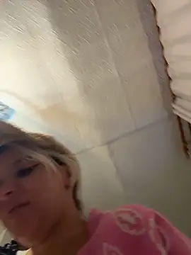 LikaCat's Stripchat show and profile