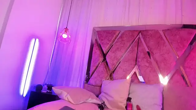 atenea_taylor_ webcam