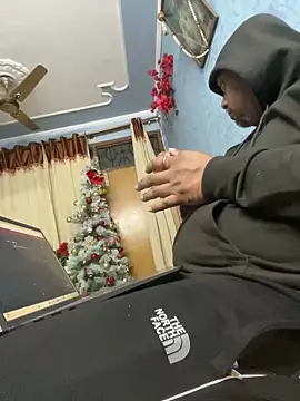 Dick_6inches_Delhi webcam