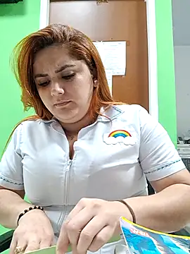 Webcam Model (girl_redhead_bigtits)  is live.Free join now!